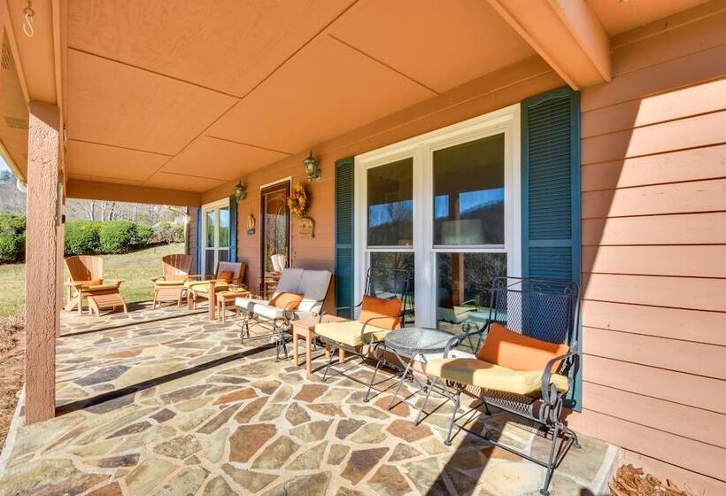 Sky Valley Retreat W/ Resort Amenities & Views!