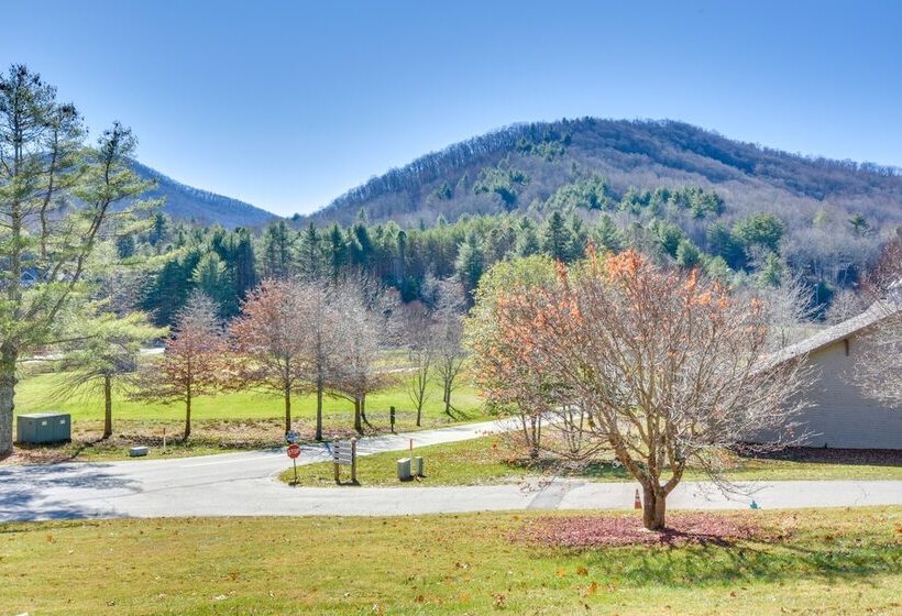 Sky Valley Retreat W/ Resort Amenities & Views!