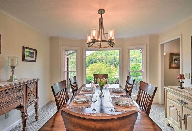 Sky Valley Retreat W/ Resort Amenities & Views!