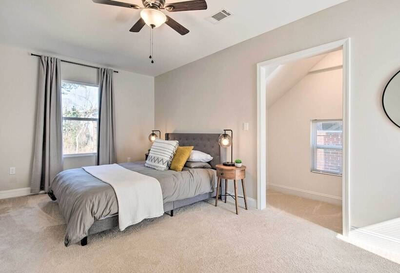 Sleek + Sunny Decatur Home Near Dtwn Atlanta!
