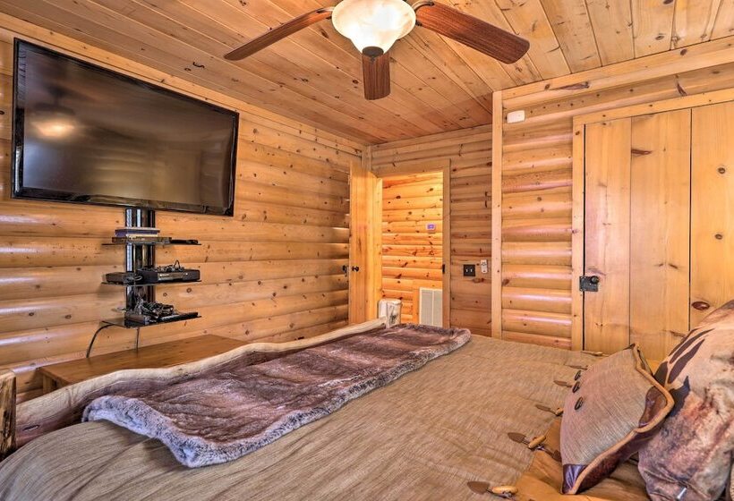 Sleeping Bear Cabin In Coosawattee Resort!