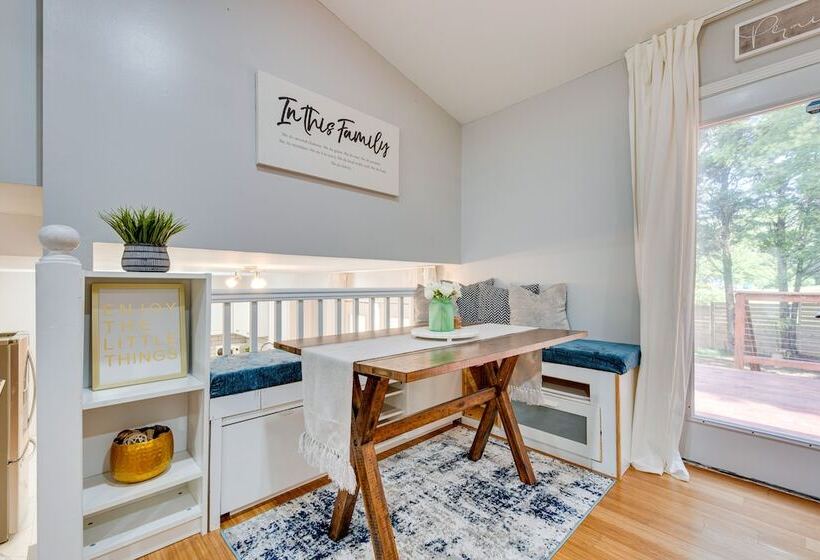 Smyrna Home W/ Deck & Patio: 17 Mi To Downtown Atl