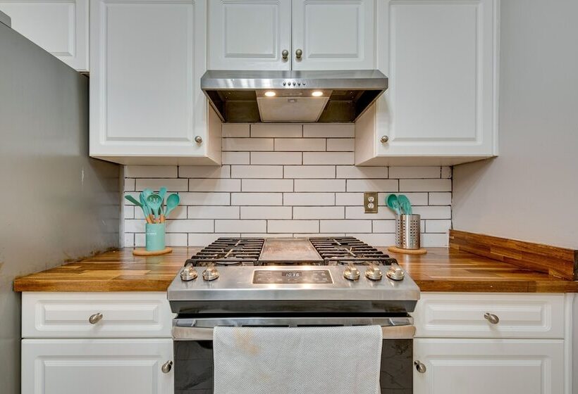 Smyrna Home W/ Deck & Patio: 17 Mi To Downtown Atl