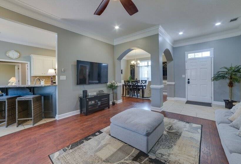 Southern Georgia Home W/ Yard: 8 Mi To Moody Afb