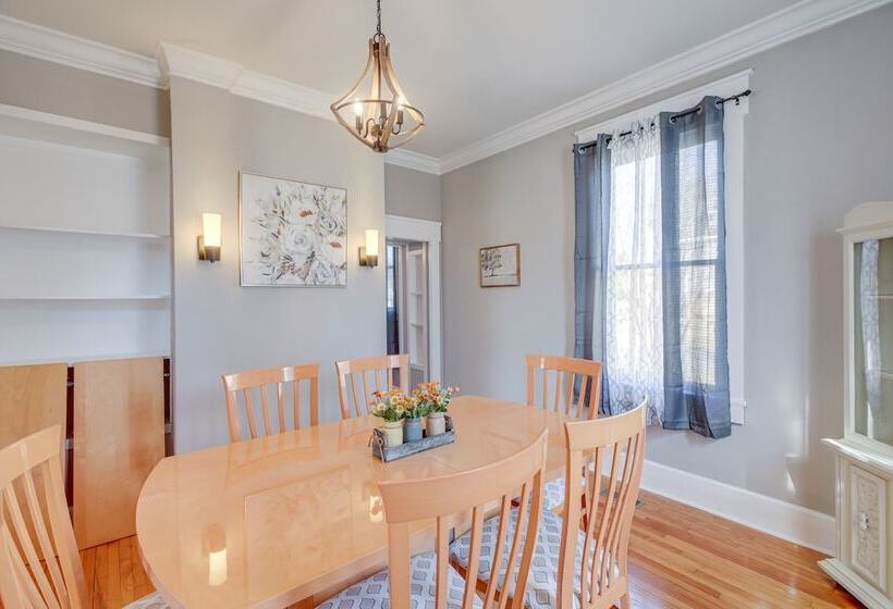 Spacious Athens Home ~ 1 Mi To Downtown!