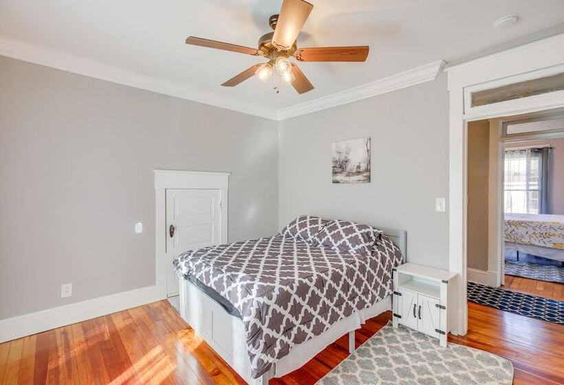 Spacious Athens Home ~ 1 Mi To Downtown!