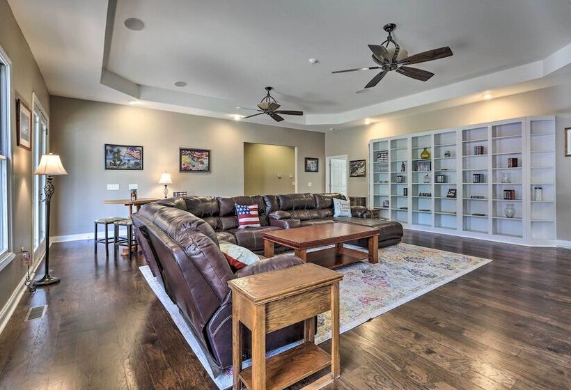 Spacious Elko Home   6 Mi To Georgia Fairgrounds!