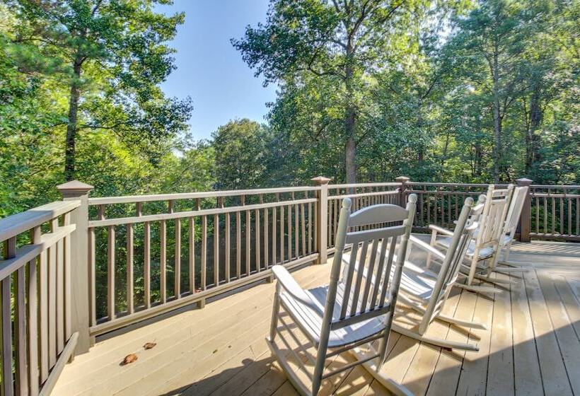 Spacious Ellijay Resort Home W/ Hot Tub!