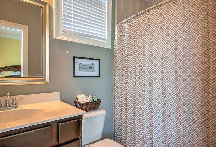 Spacious Family Friendly Retreat W/ Winter Rates!