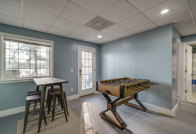 Lake Sinclair Retreat W/ Big Water Views & Dock!