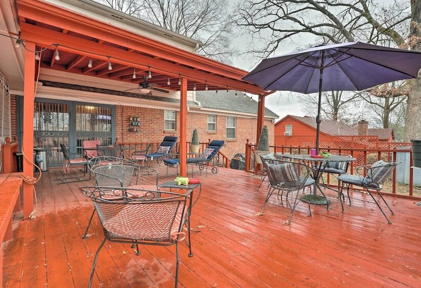 Spacious Memphis Home Walk To Graceland