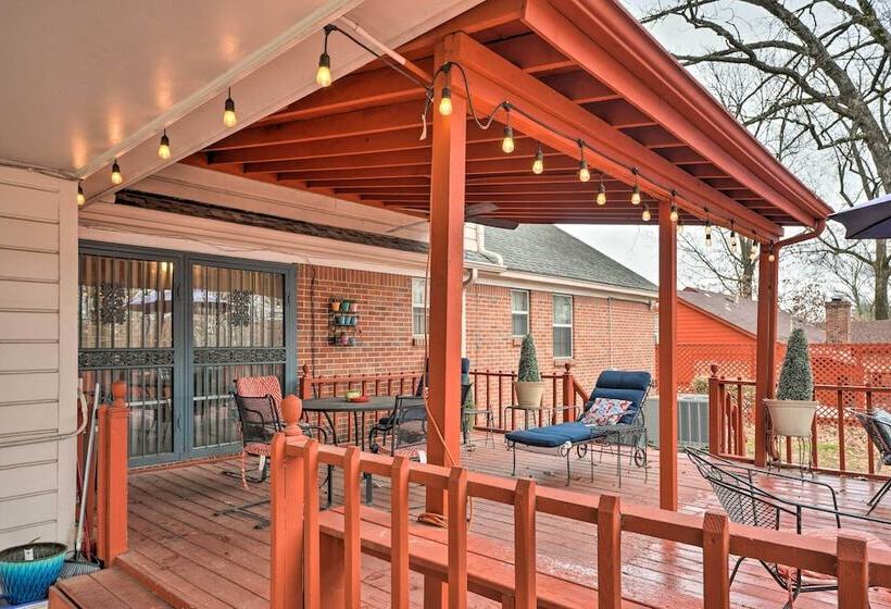 Spacious Memphis Home Walk To Graceland