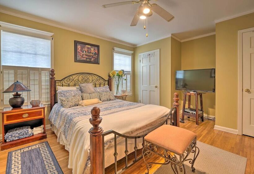 Spacious Memphis Home Walk To Graceland