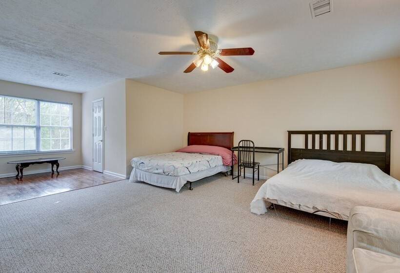 Spacious Norcross Home ~ 21 Mi To Downtown Atlanta
