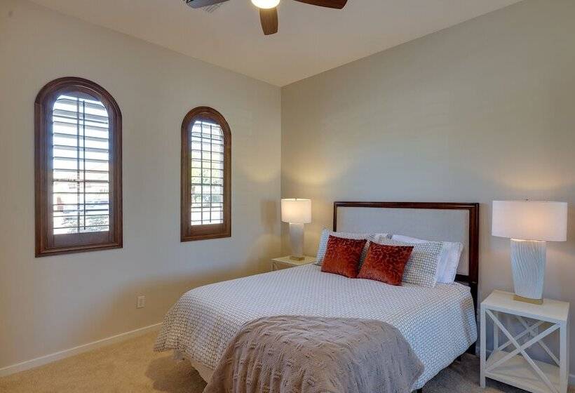 Spacious North Phoenix Oasis W/ Pool & Patio!