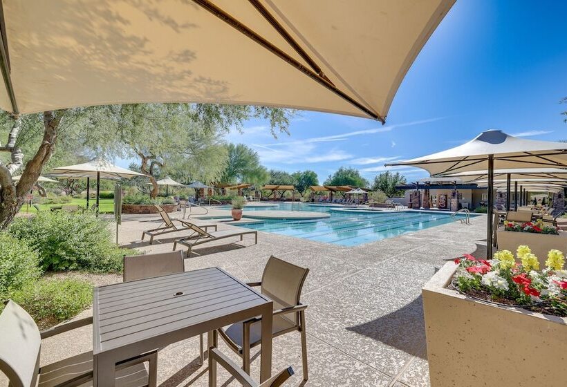 Spacious North Phoenix Oasis W/ Pool & Patio!