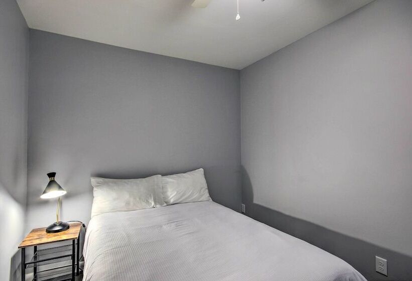 Spacious Retreat ~ 1 Mile To Augusta National!