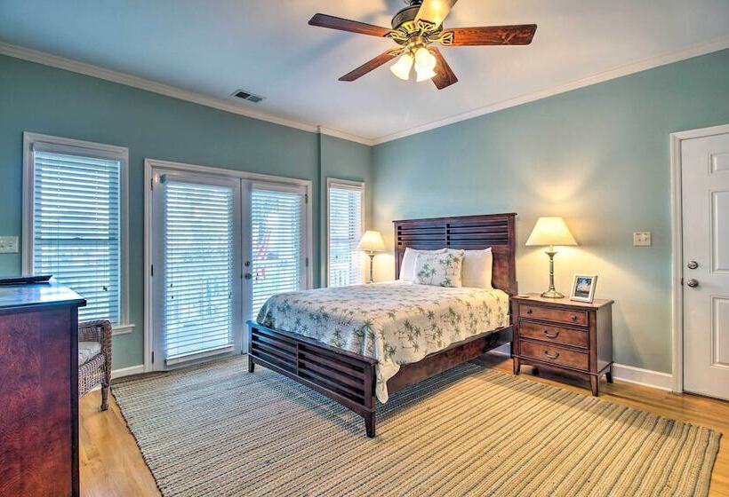 Spacious Tybee Island Retreat W/ Private Pool