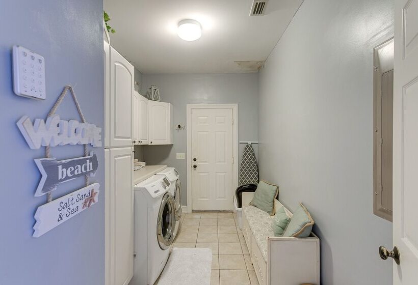 St Simons Island Vacation Rental: 5 Mi To Beach!