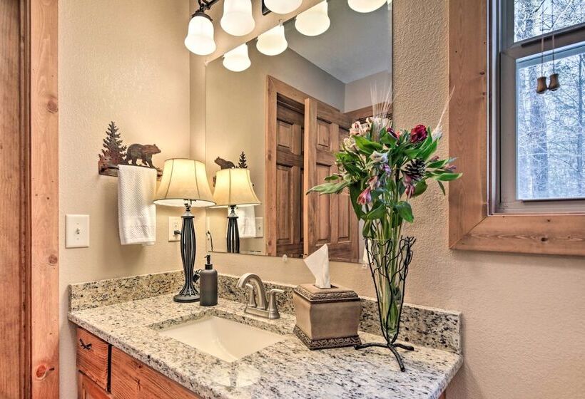 Stunning Blue Ridge Retreat W/ River Access!