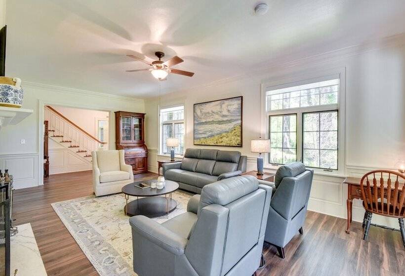 Stunning Clayton Tudor Home Close To Downtown!