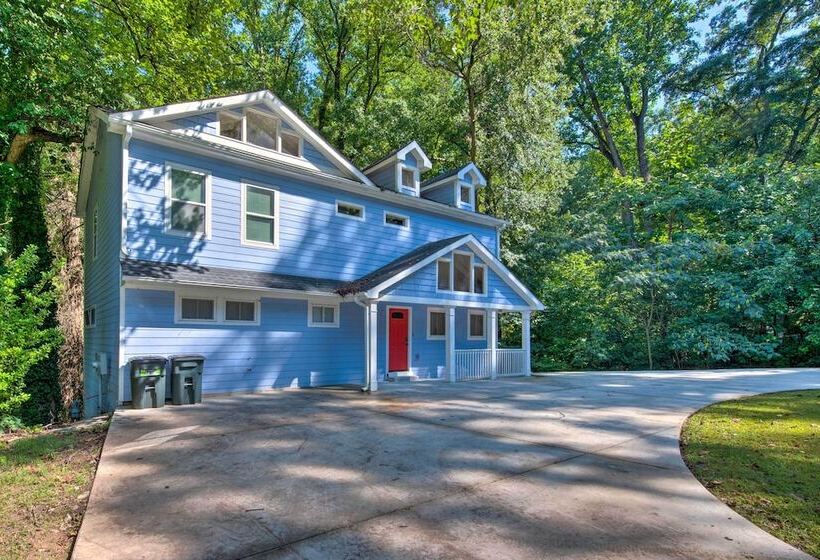 Stylish College Park Home W/ Private Garden!