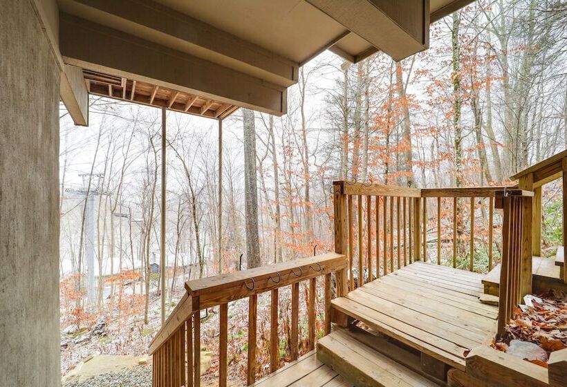 Sugar Mountain Chairlift View Home W/ Hot Tub!