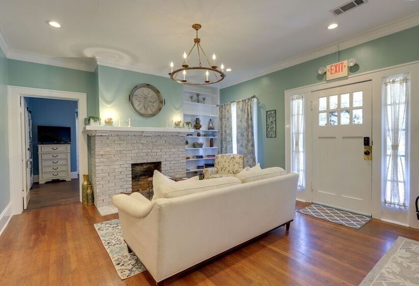 The Inn On Second    Jackson Family Home!