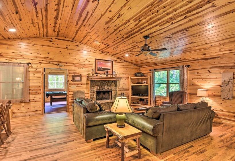 The Mountain Laurel Sautee Mountain Retreat