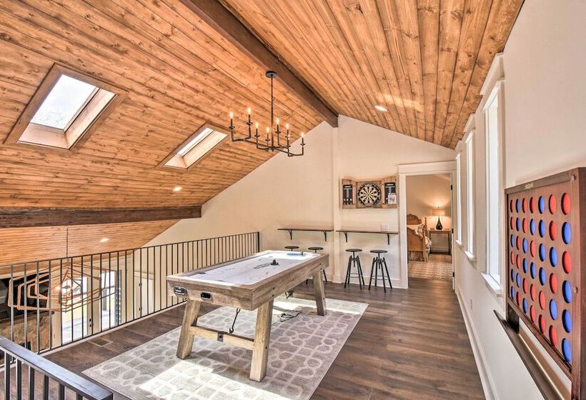 The Ultimate Luxury Retreat On Lake Burton!