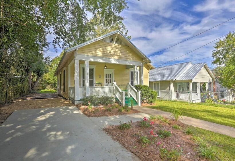 Thomasville Cottage Near The Big Oak & Downtown!