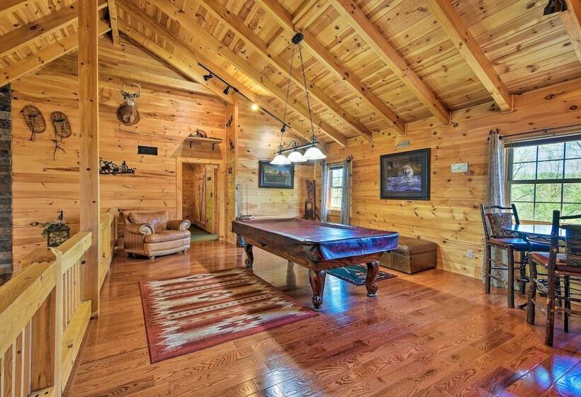 Trenton Cabin W/ Hot Tub   14 Mi To Lookout Mtn!