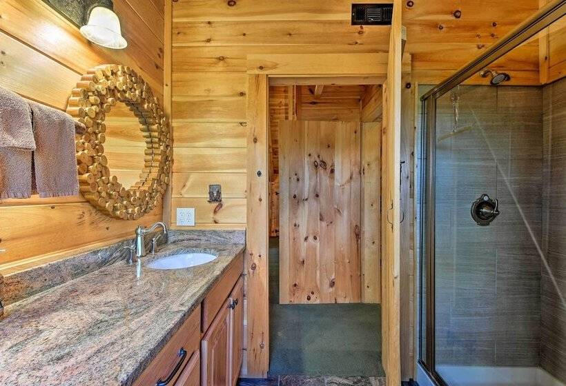 Trenton Cabin W/ Hot Tub 14 Mi To Lookout Mtn!