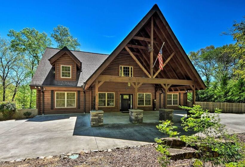 Trenton Cabin W/ Hot Tub   14 Mi To Lookout Mtn!