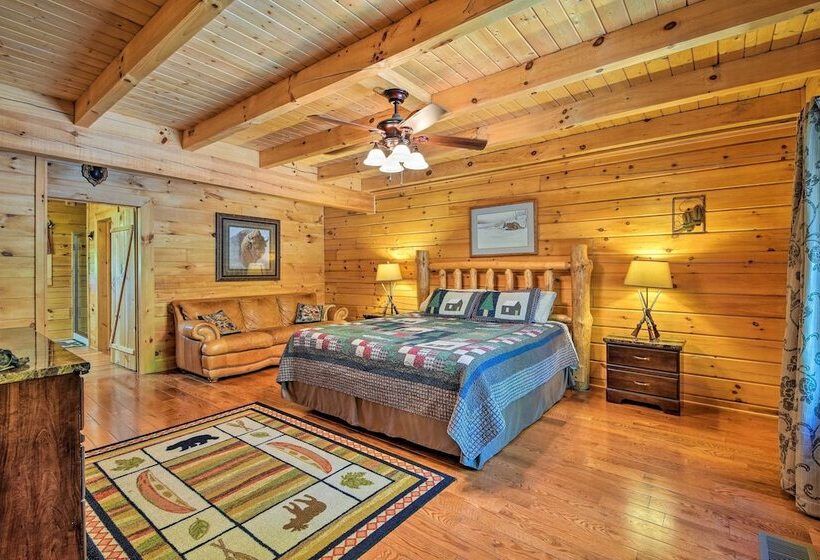 Trenton Cabin W/ Hot Tub   14 Mi To Lookout Mtn!