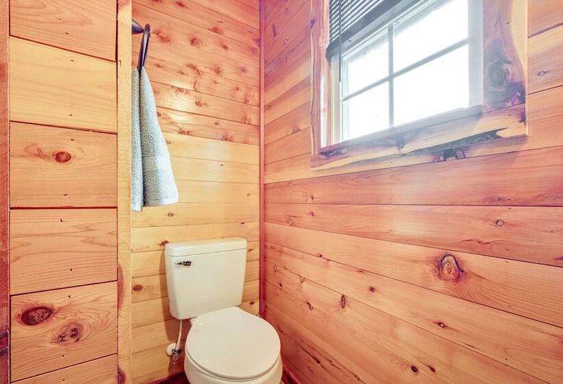 Troy Cabin W/ River Access: Fish, Kayak & More!