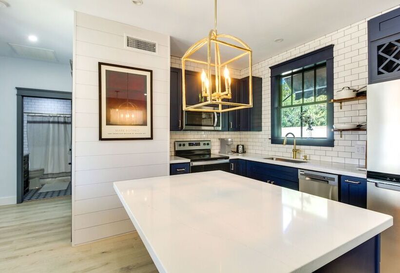 Tucson Spanish Bungalow W/ Yard, Near Downtown!