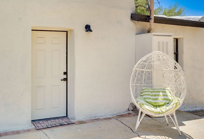 Tuscon Desert Retreat With Patio Near U Of A!