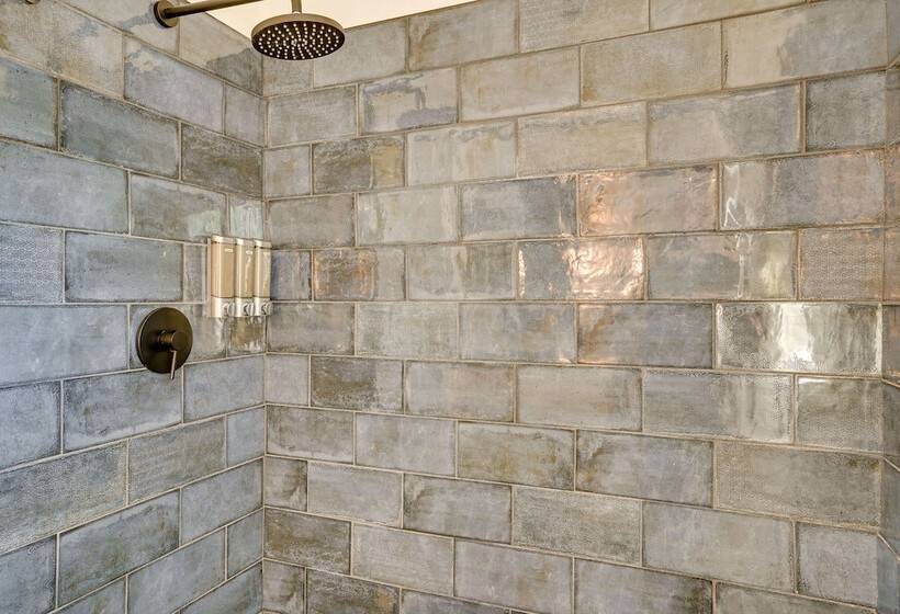 Tuscon Desert Retreat With Patio Near U Of A!