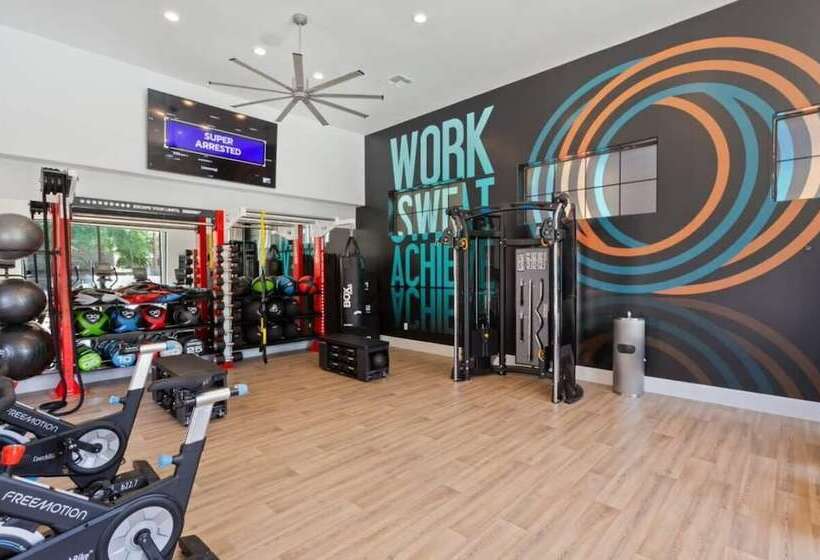 Two Cozysuites Apartment Chandler