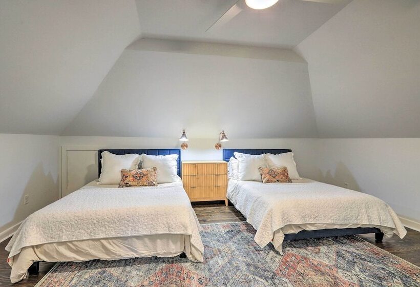 Updated Columbus Home < 3 Mi To Downtown!