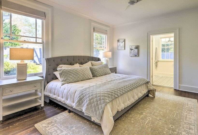 Updated Columbus Home < 3 Mi To Downtown!