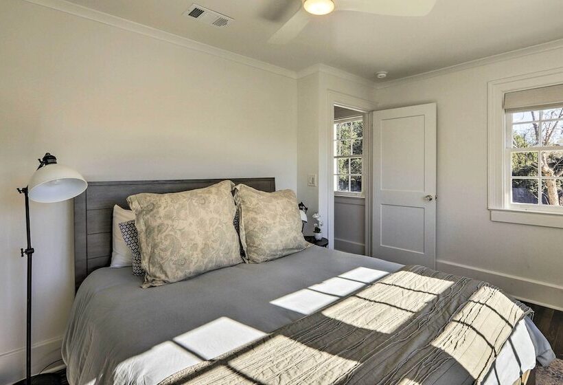 Updated Columbus Home < 3 Mi To Downtown!