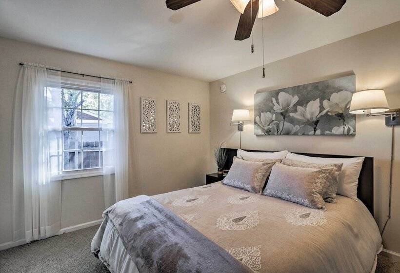 Walk To Music Row: Nashville Home In Edgehill!