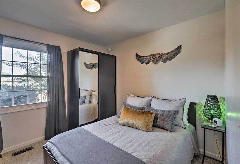 Walk To Music Row: Nashville Home In Edgehill!