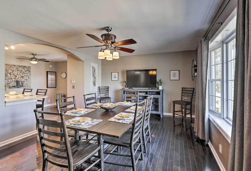 Walk To Music Row: Nashville Home In Edgehill!