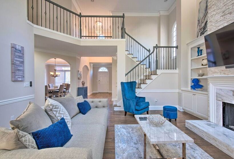 Updated Mableton Home ~ 14 Miles To Downtown Atl!
