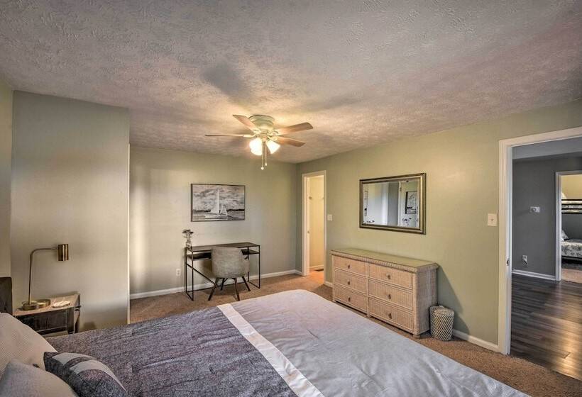 Upscale Lakefront Retreat W/ Dock And 2 Decks!