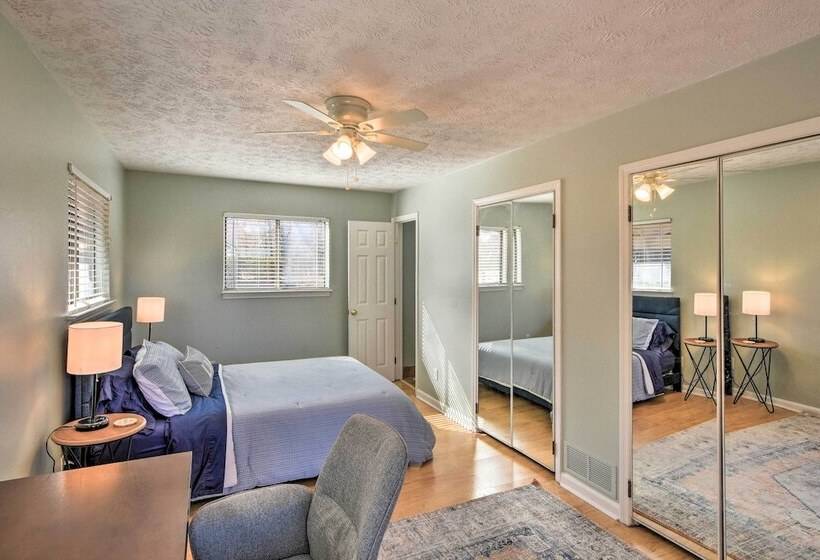 Upscale Lakefront Retreat W/ Dock And 2 Decks!