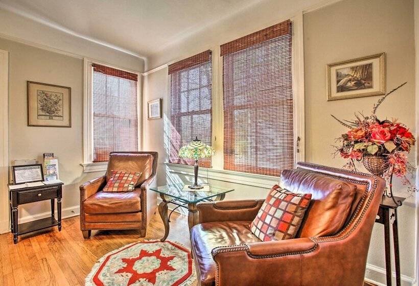 2 Mi To French Quarter: Nola Getaway W/ Porch!